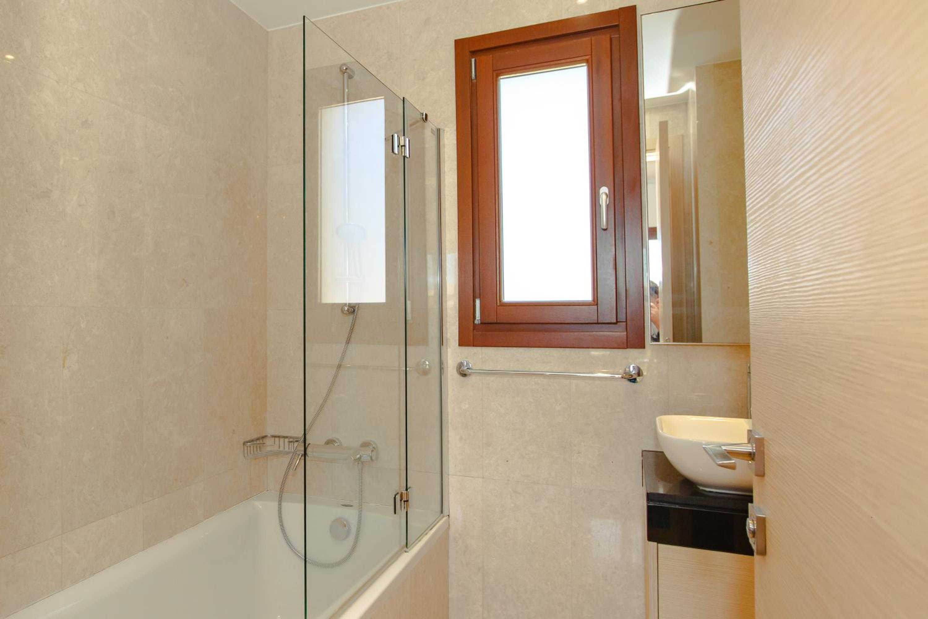 Luxury Elite Villa AJ05 complete with a private, climate controlled pool and a relaxing outdoor Jacuzzi, Aphrodite Hills Resort