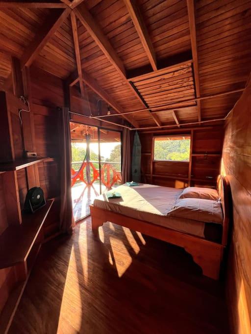 Casa’ Mapola : typical beach jungle house