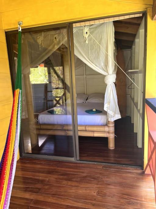 Casa’ Mapola : typical beach jungle house