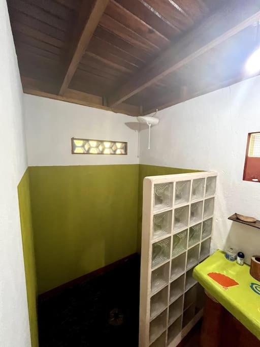 Casa’ Mapola : typical beach jungle house