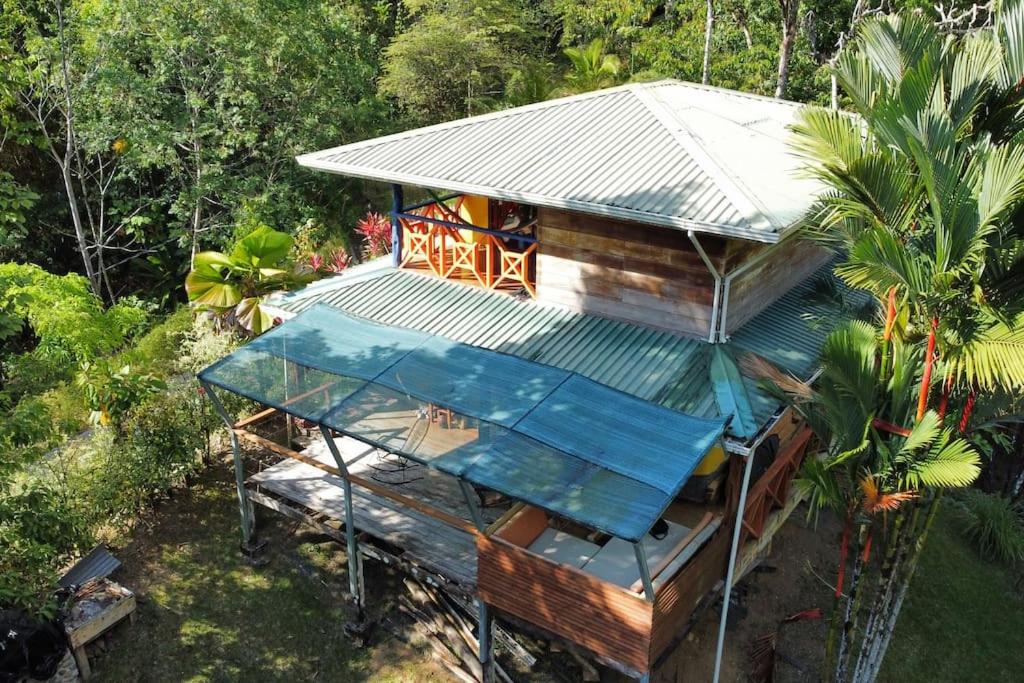 Casa’ Mapola : typical beach jungle house
