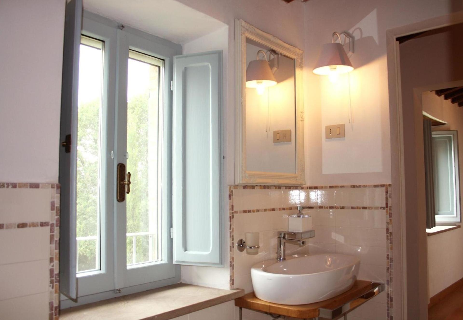 Ferienhaus in Montecastelli Pisano mit beheiztem Whirlpool