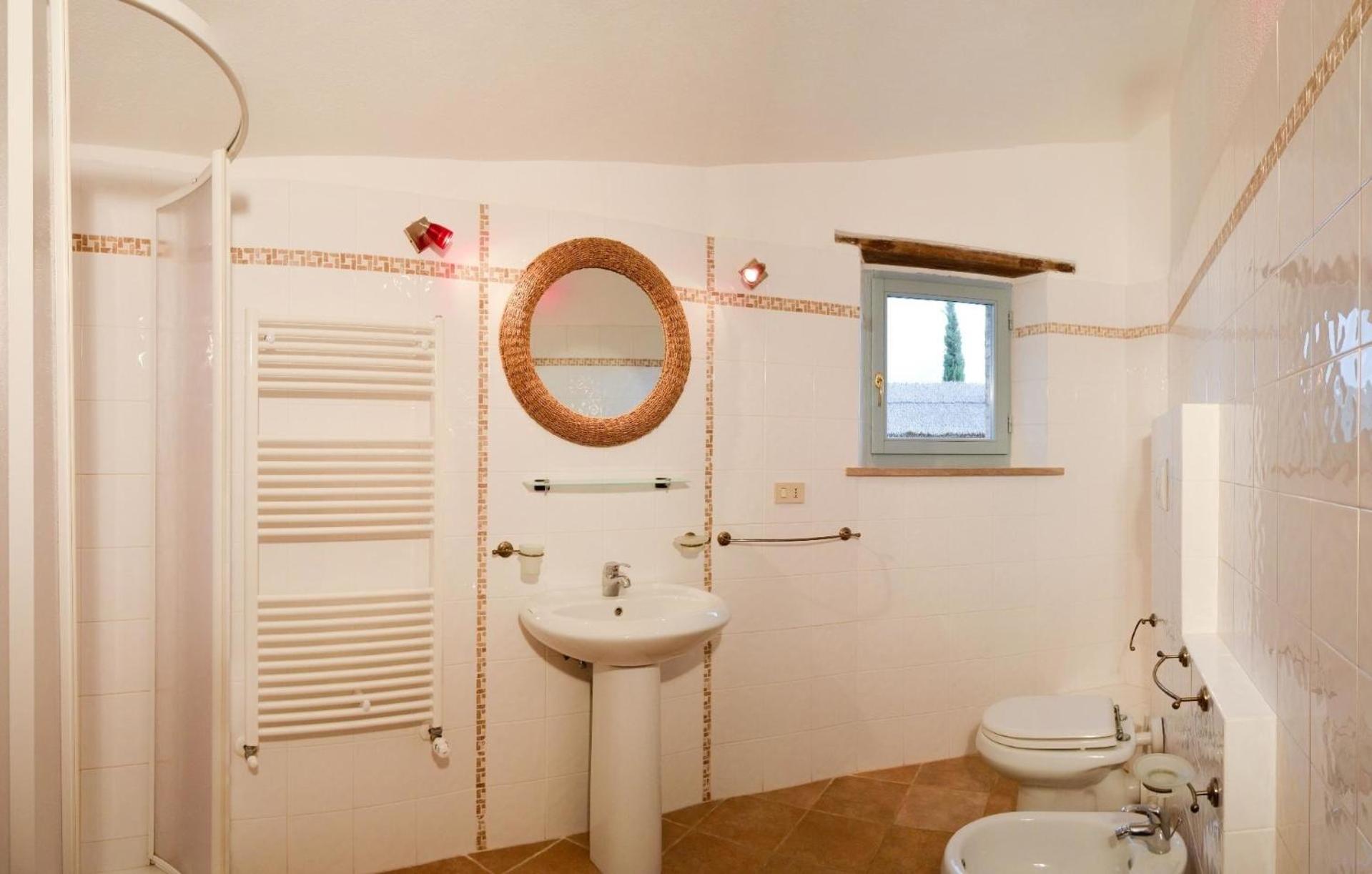 Ferienhaus in Montecastelli Pisano mit beheiztem Whirlpool