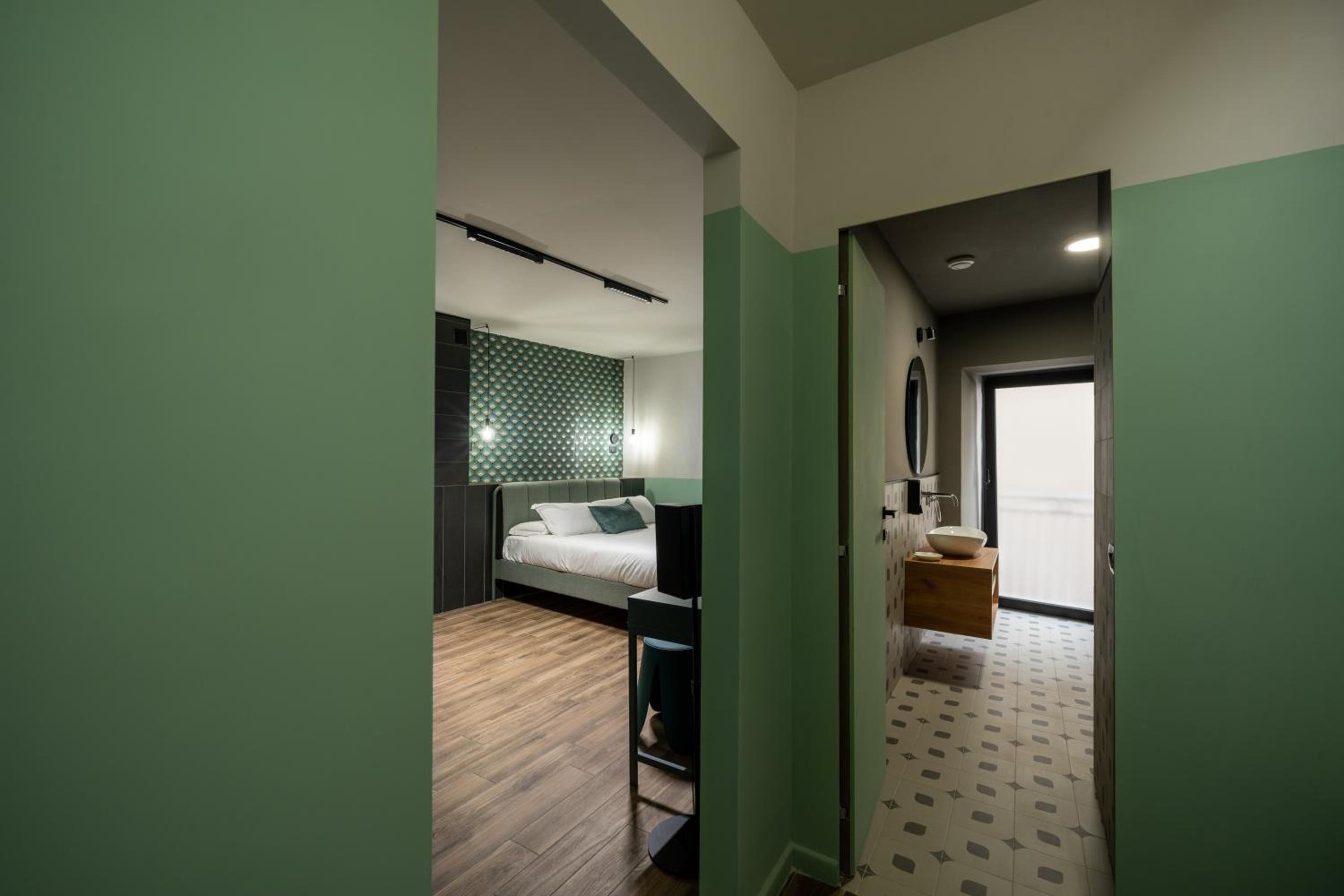 hotel room