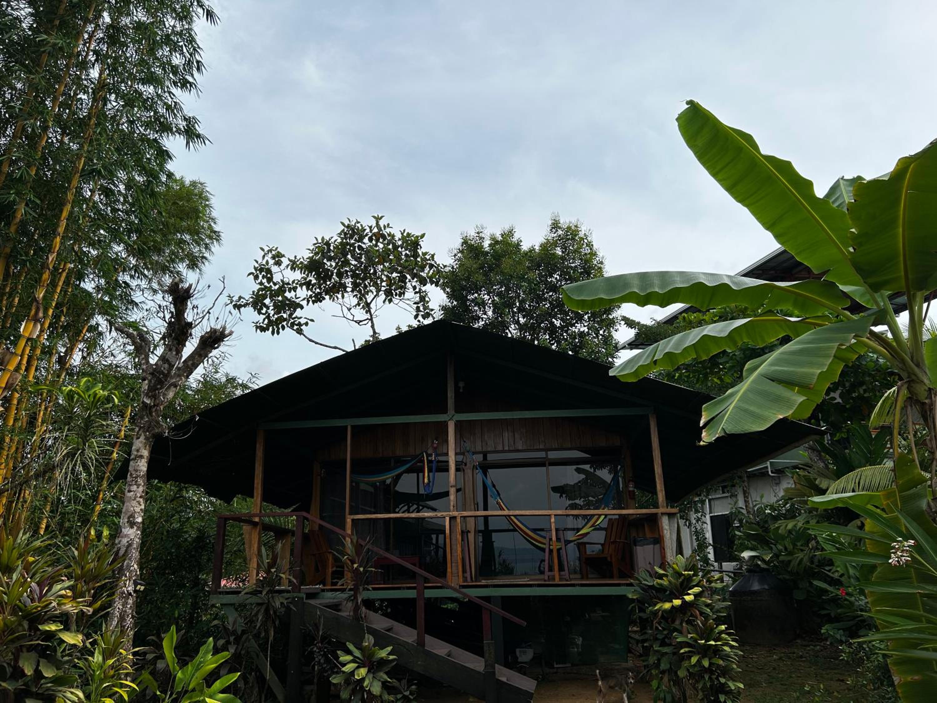 VistaDrake Bungalow