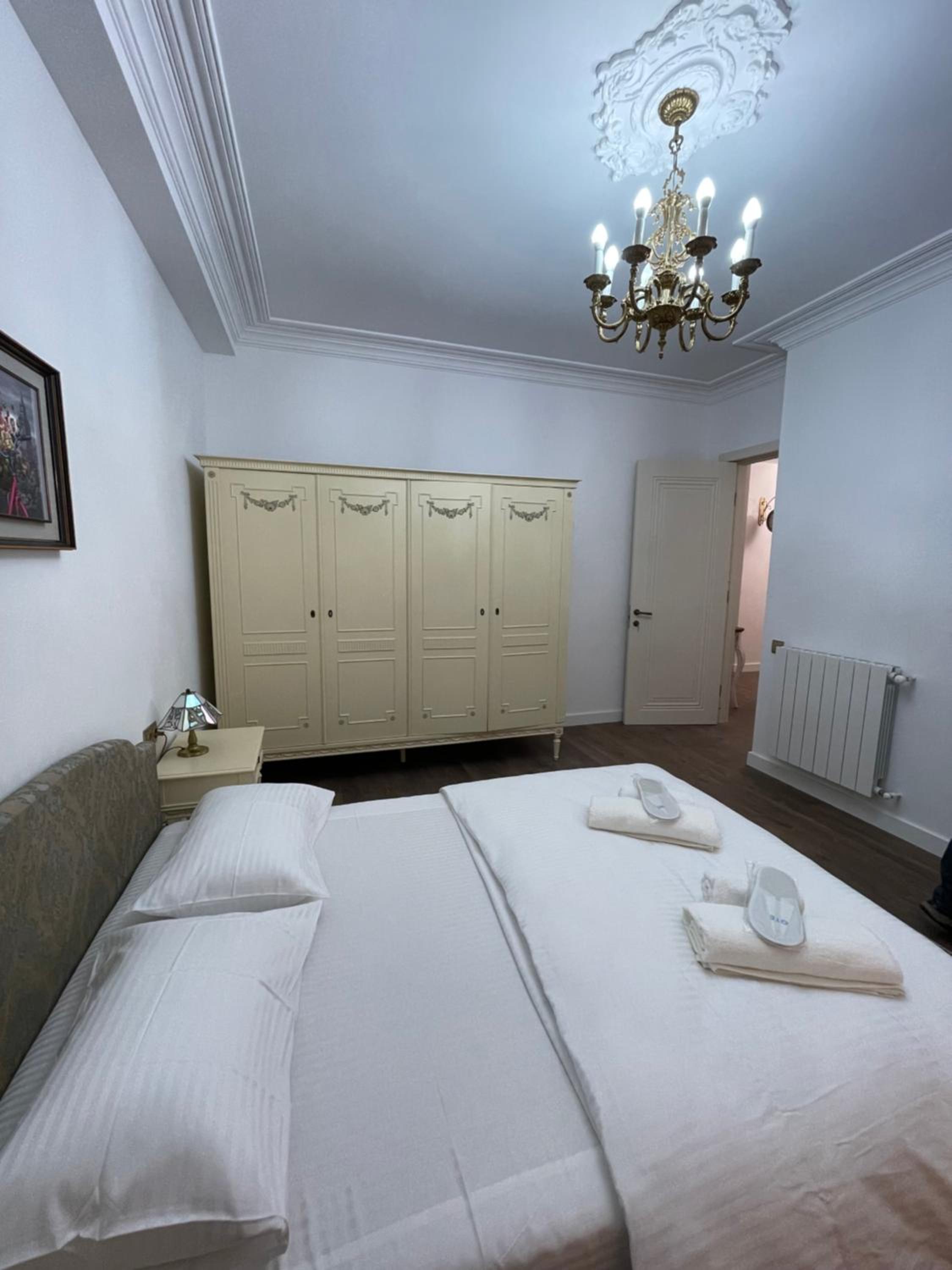 Picasso Apartment Kutaisi
