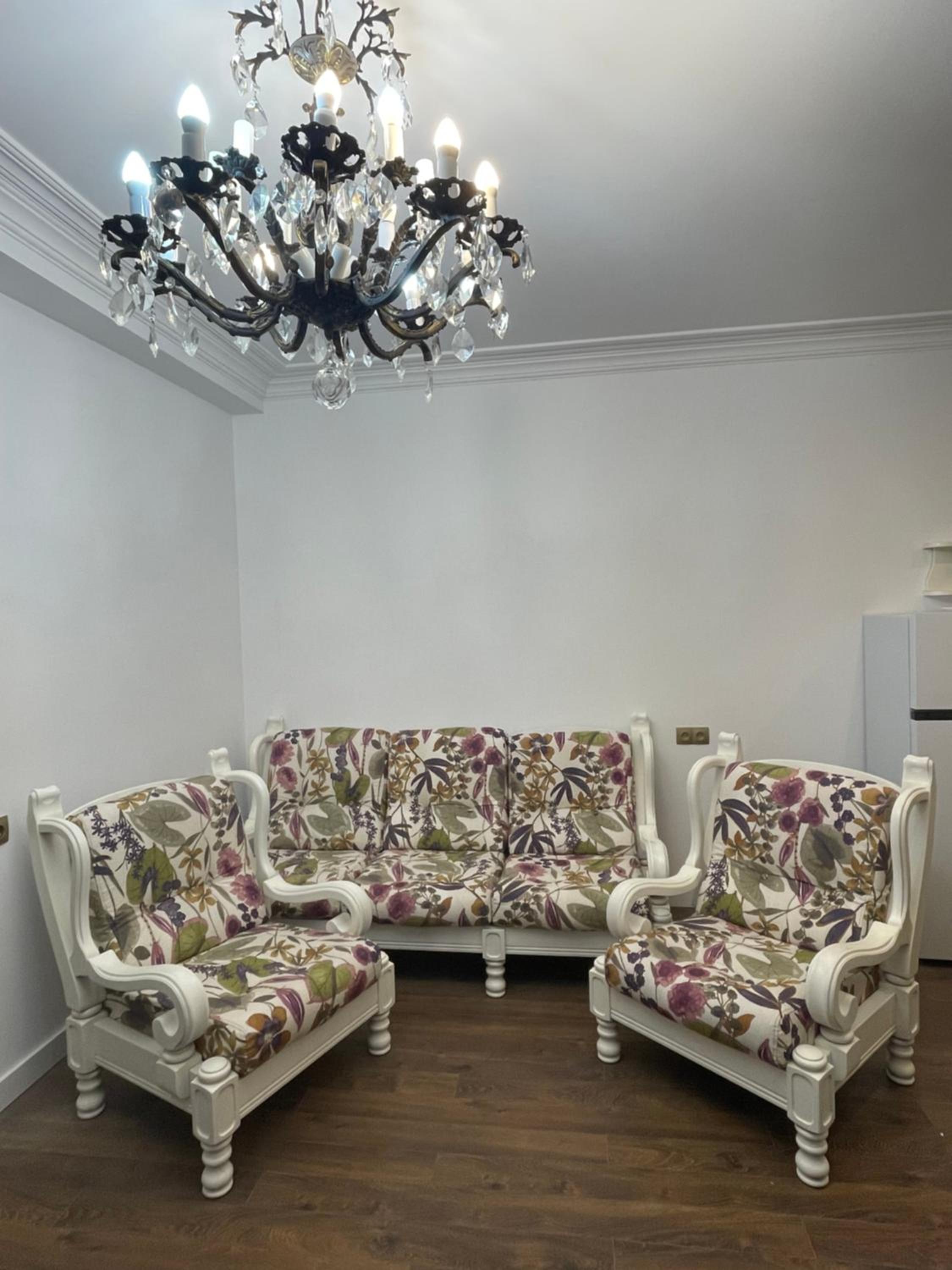 Picasso Apartment Kutaisi
