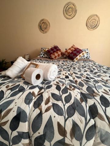 Hostal Damatierra Guesthouse