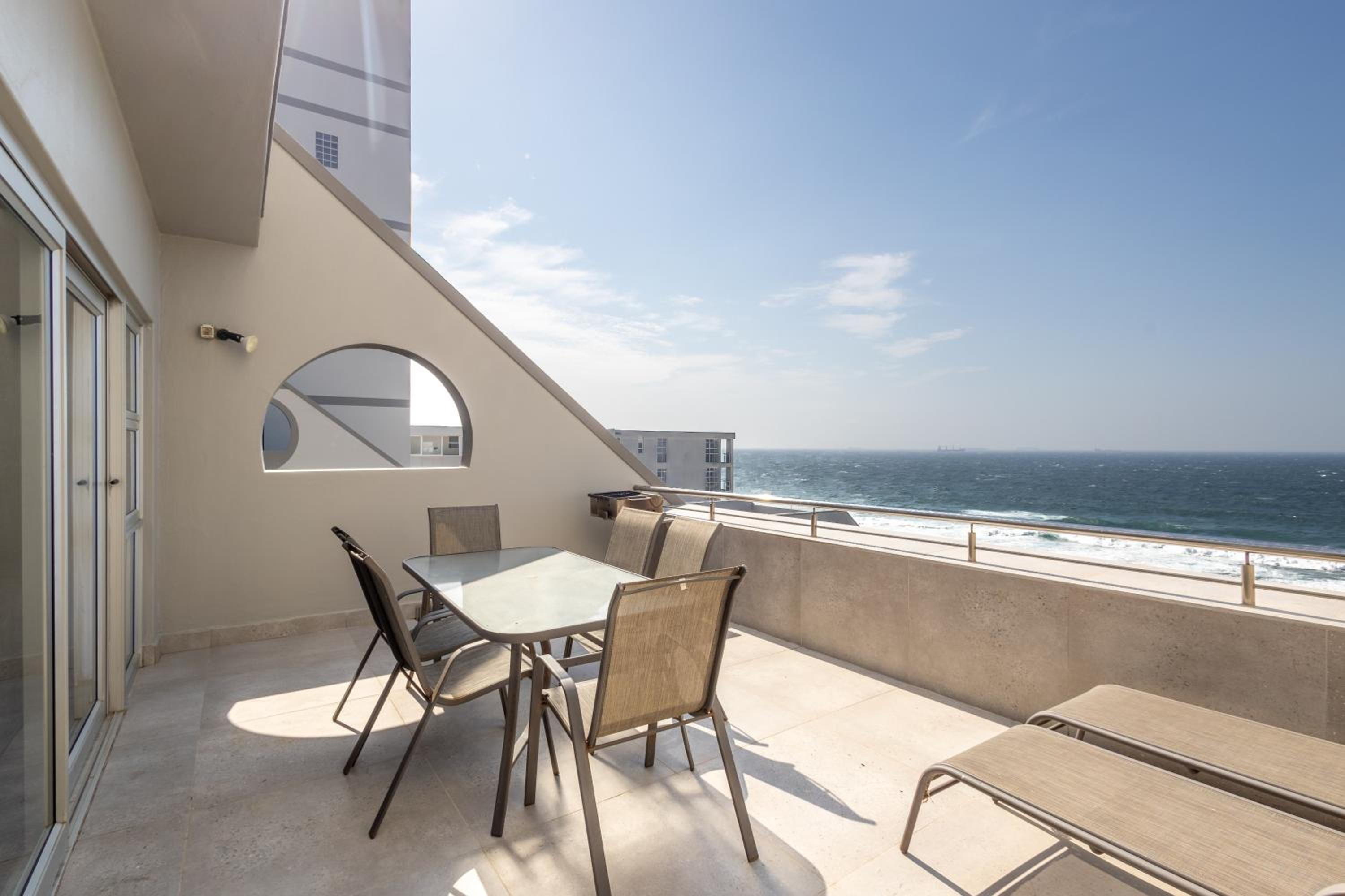Perna Perna Beach Apartment - Umdloti Beach view 3