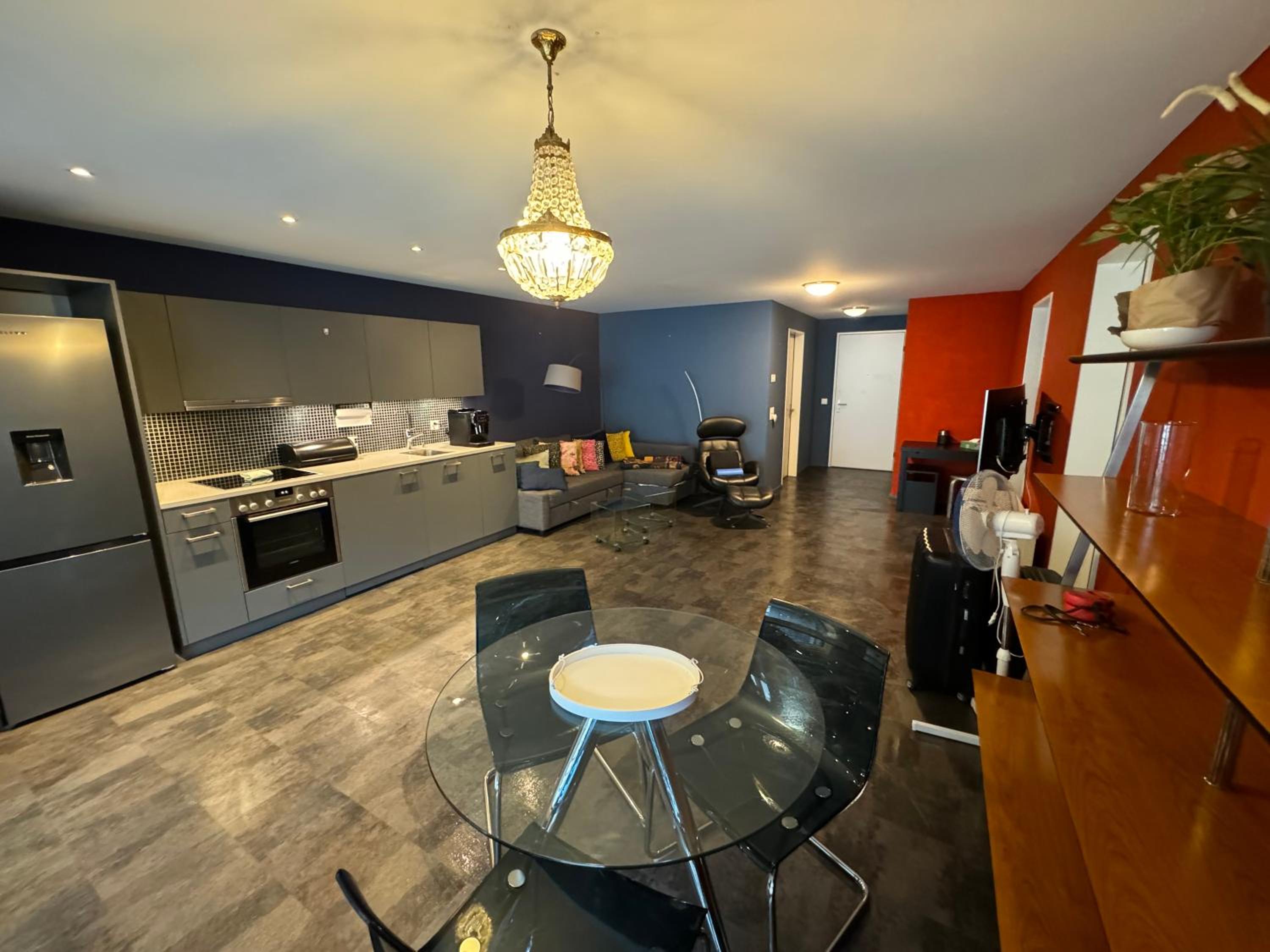 Livly Apartment by Nature