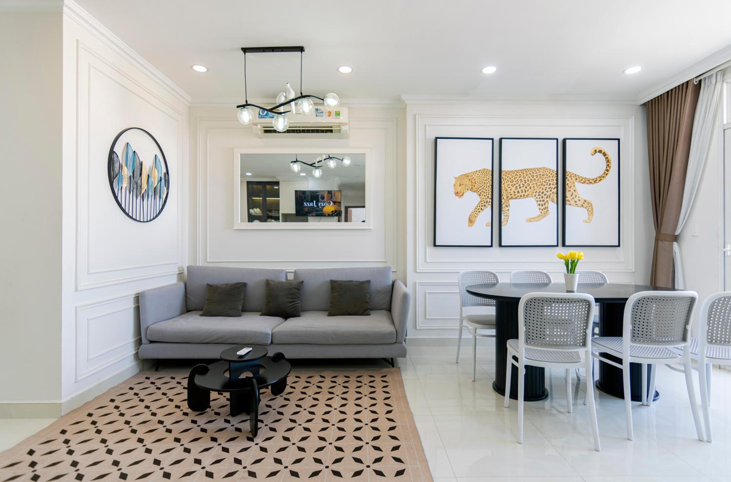 The Luxury GRAND RIVERSIDE Apartment City Center