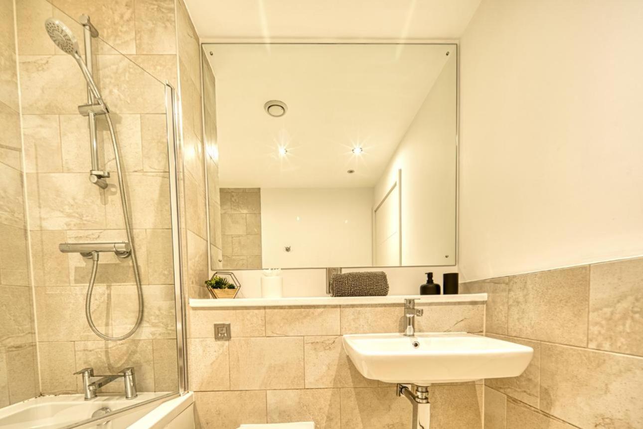 The Ultimate Escape Great View - Sleeps 6 view 2