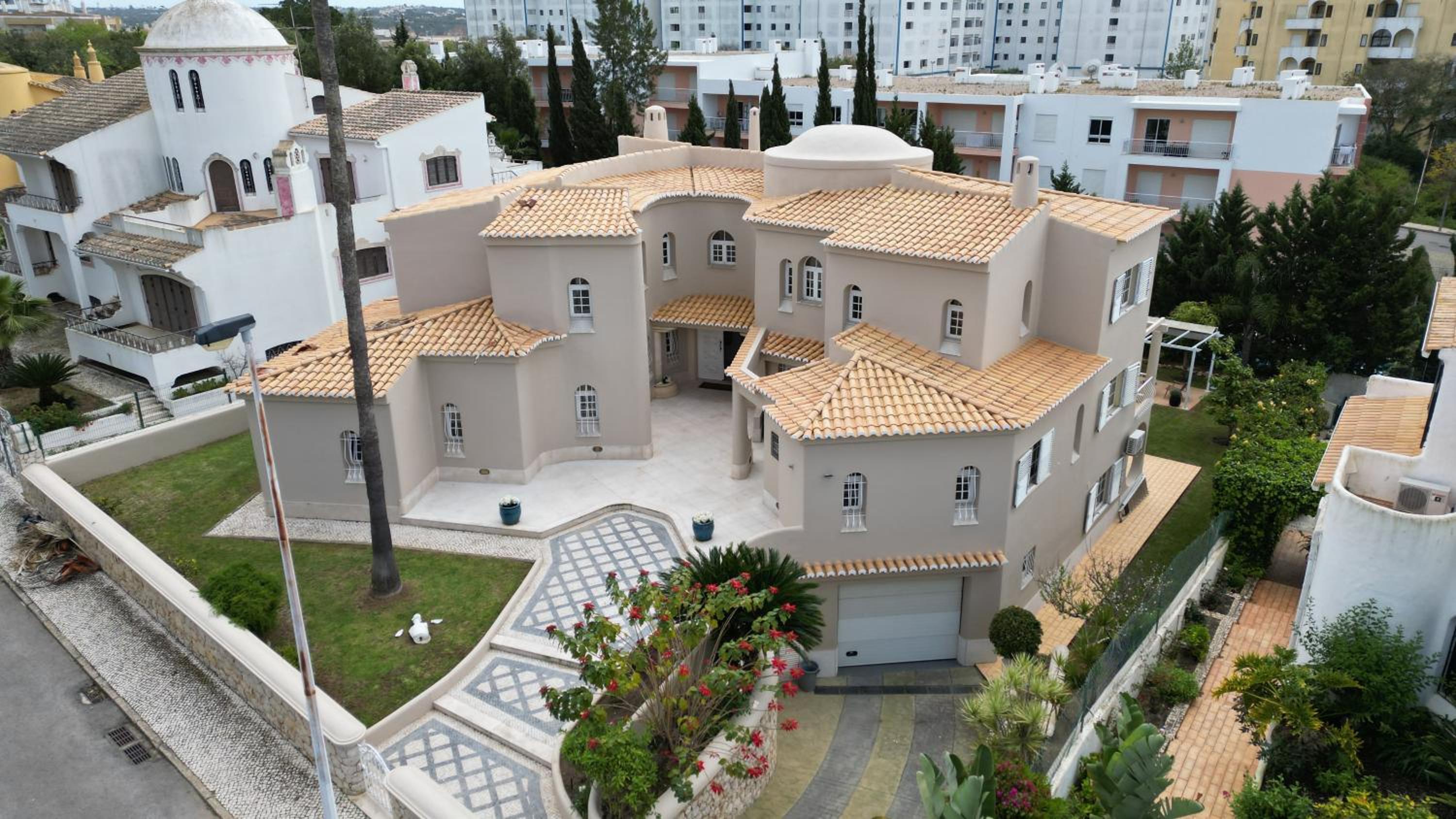 Hotel Villa Moments - Guest House