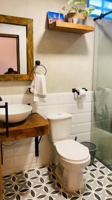 Apartamento Moderno Pardo 1945