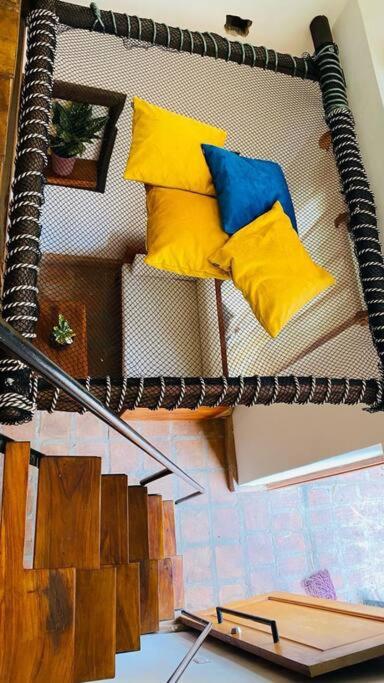 Apartamento Moderno Pardo 1945