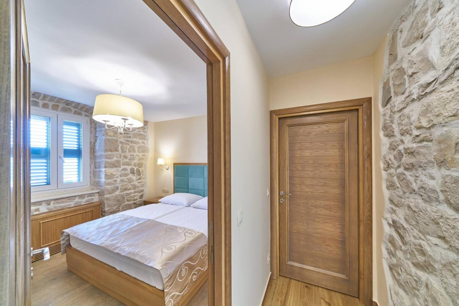Exclusive Villa Amara, heated pool - sea view view 3