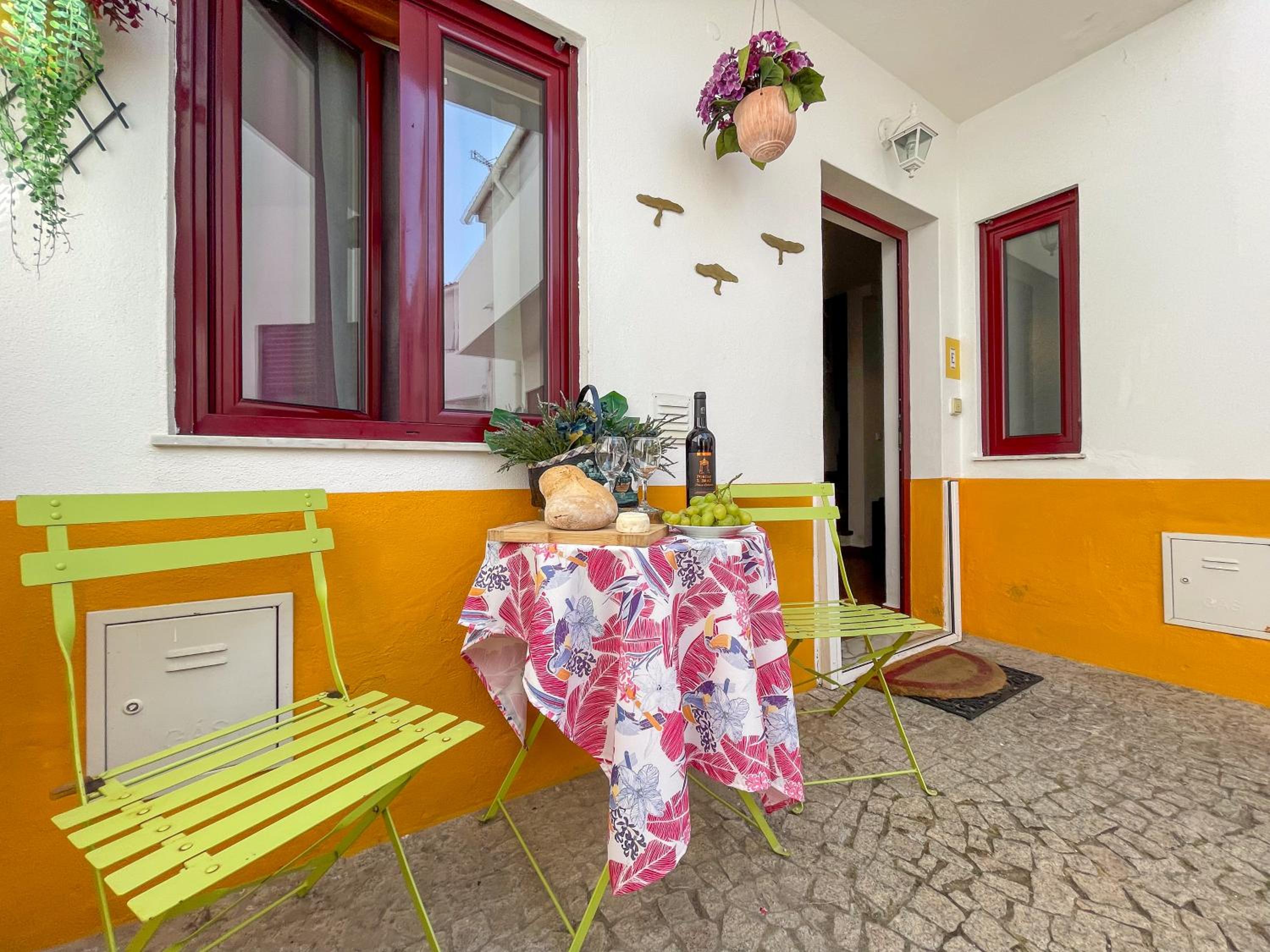 Hotel Home Away From Home - Image 1