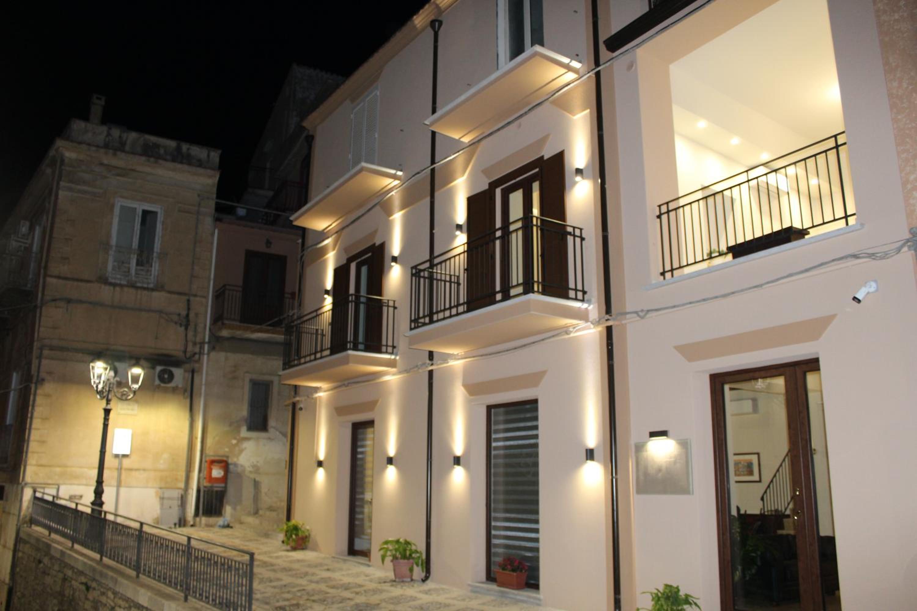Hotel B&B TRINACRIA CACCAMO - LUXURY ROOMS