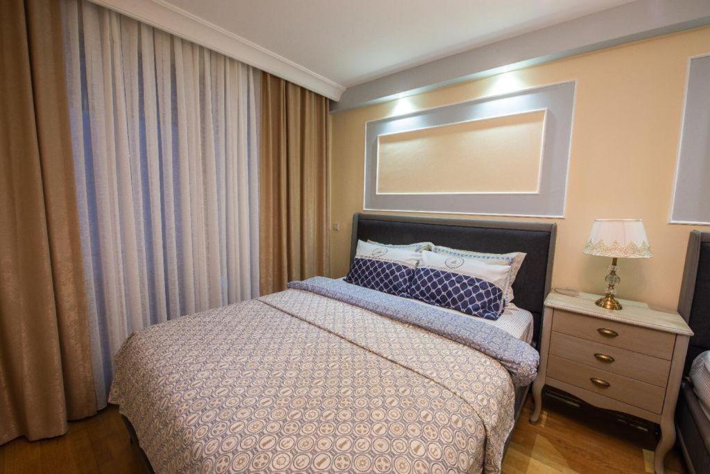 Three bedroom Duplex apartment with large terrace