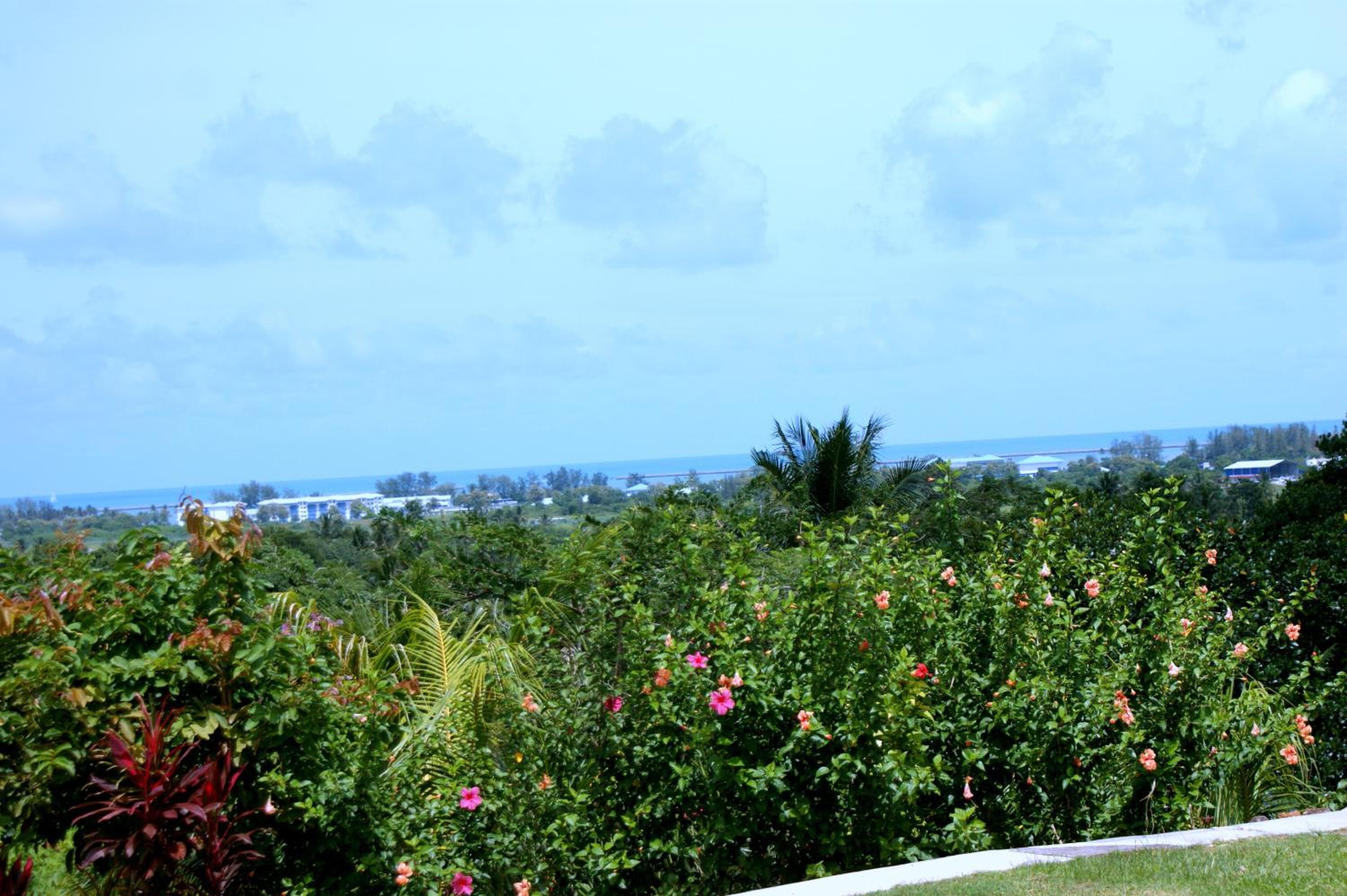Pemandangan Indah Guest House - Look Out Point Villa-