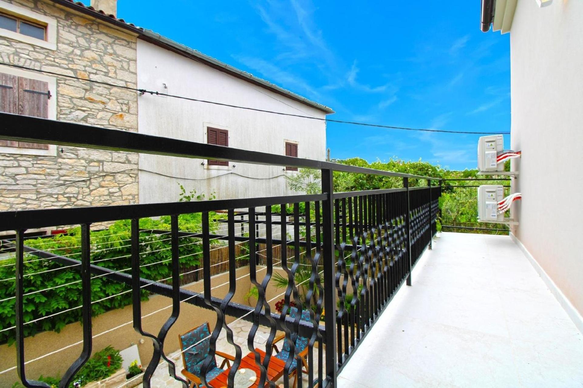 Ferienhaus für 6 Personen ca 100 qm in Rakalj, Istrien Bucht von Raša view 3