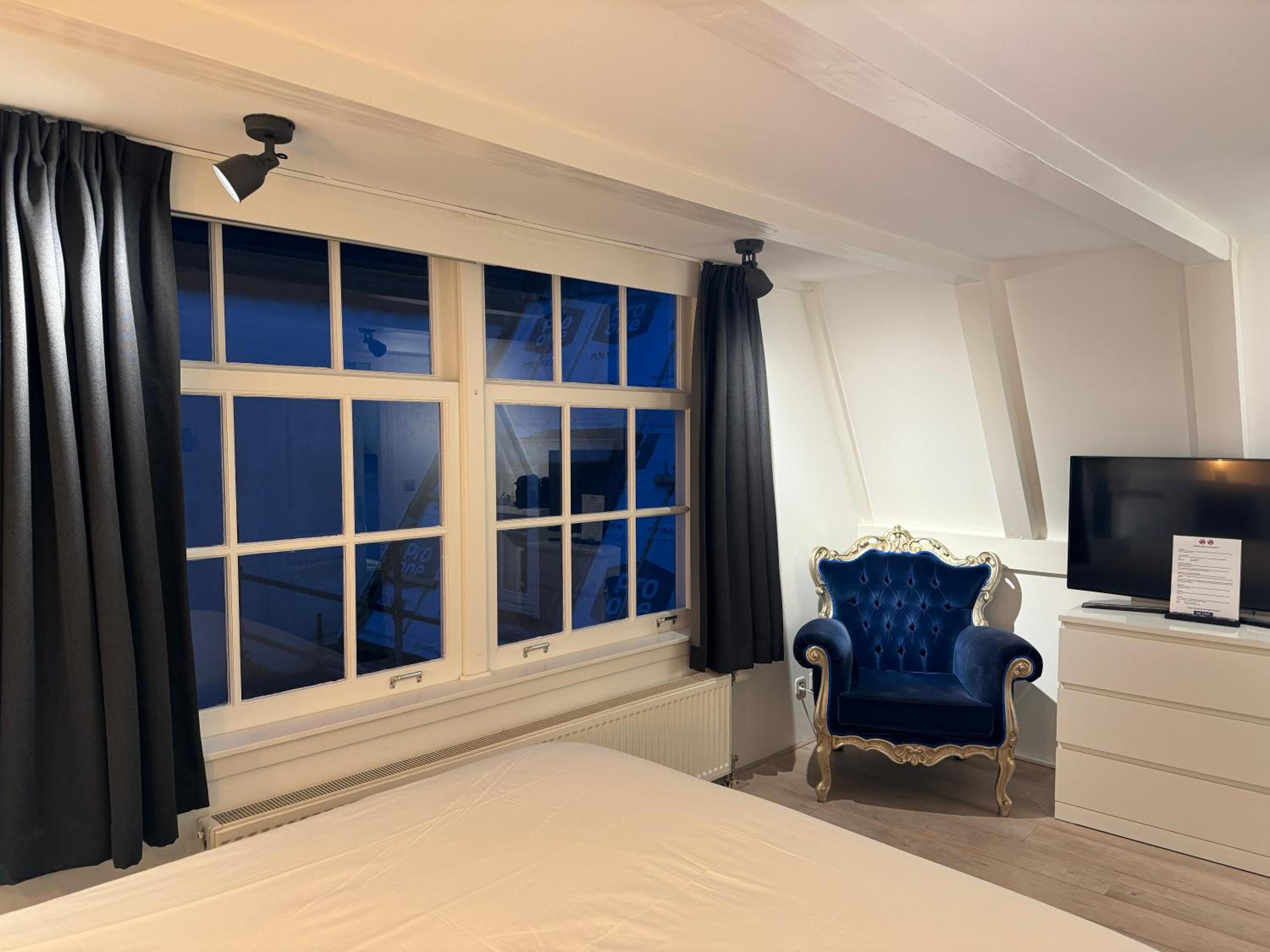 Nine Streets Inn