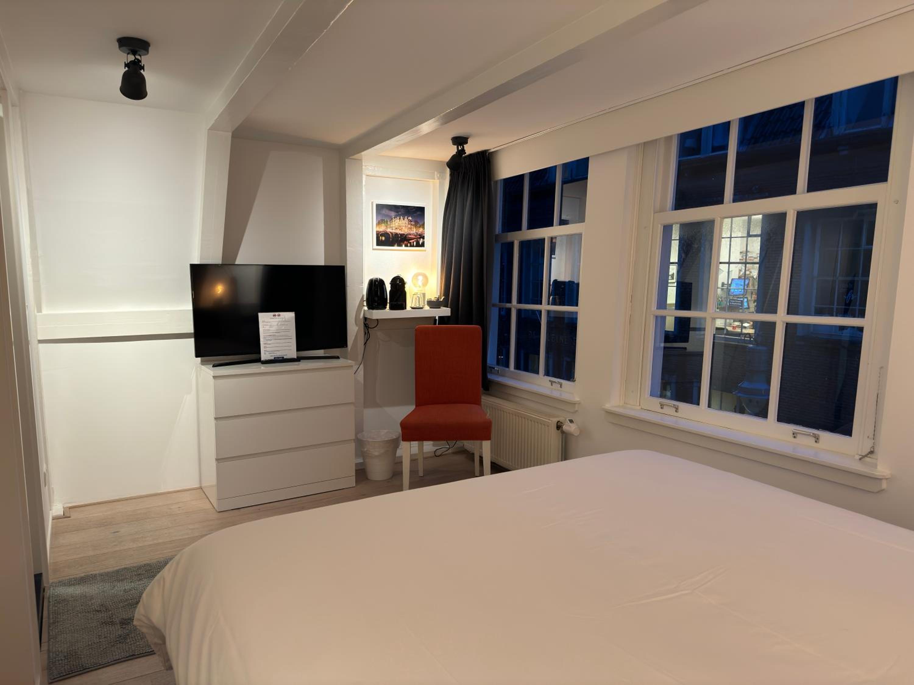 Nine Streets Inn