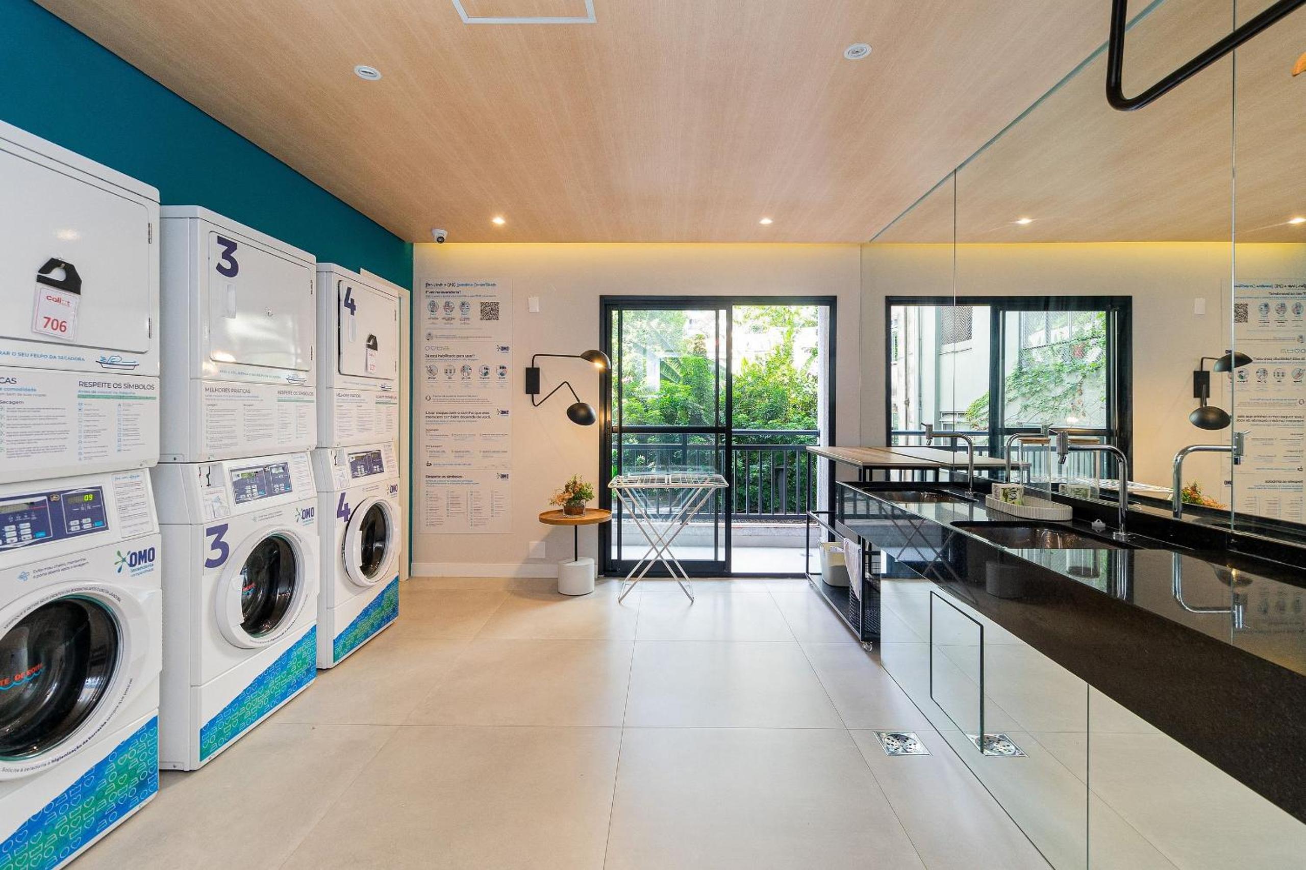 Loft 412 Calixt Pinheiros by OBA