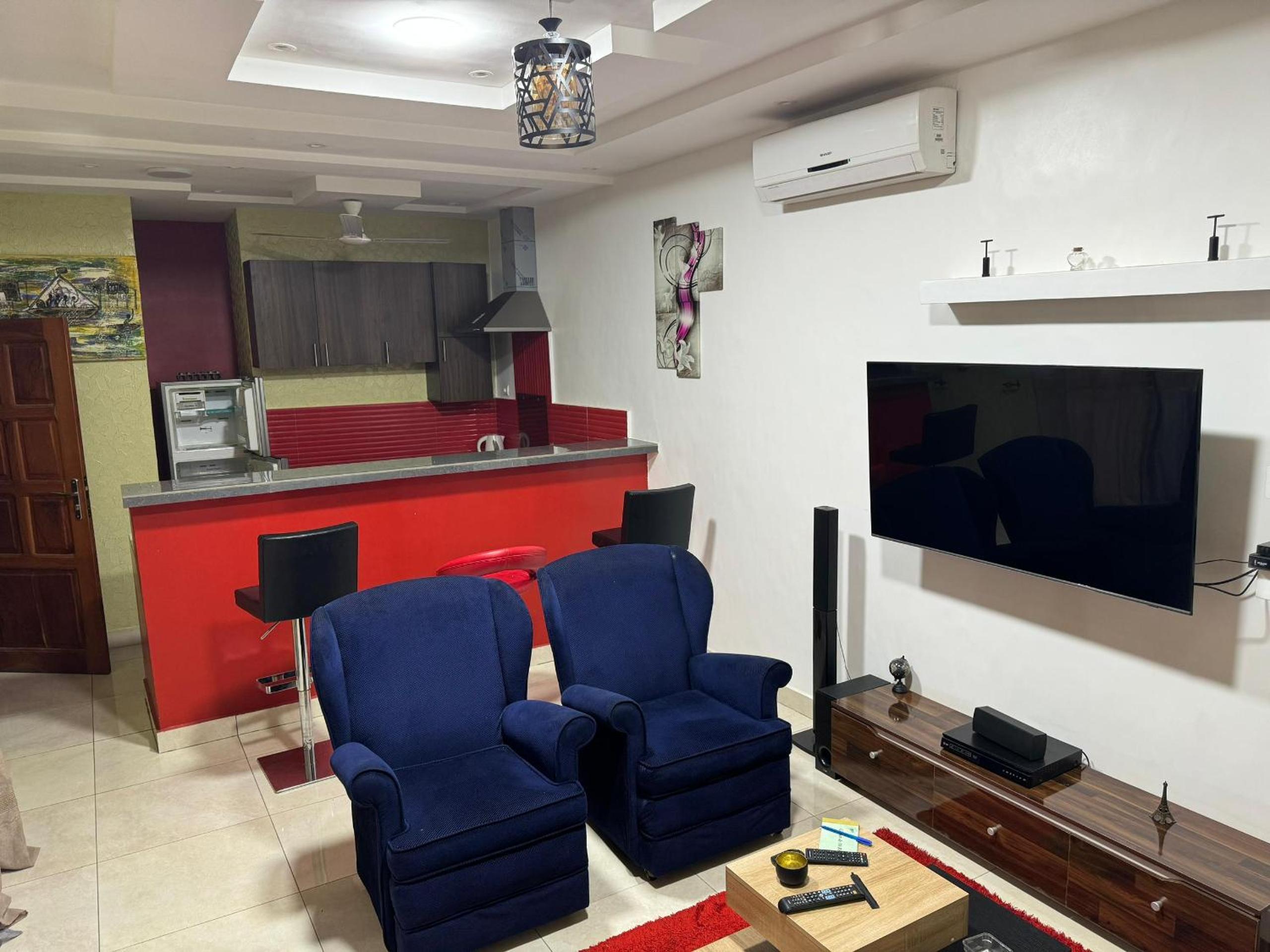 Chic Shop House
