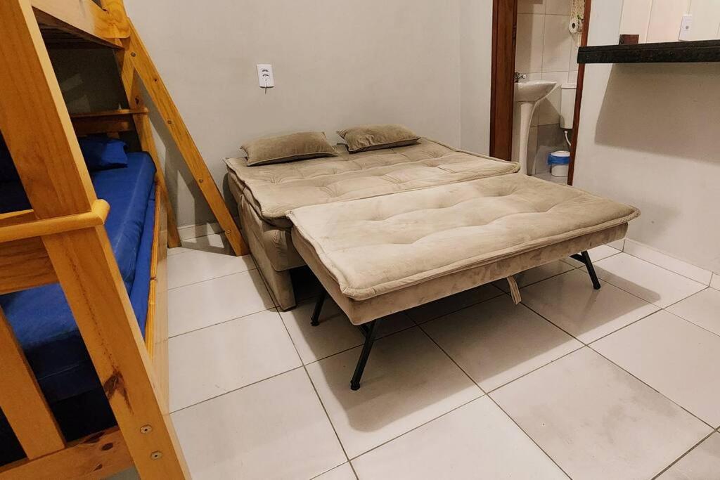 Martim de Sá - Loft em Condomínio com piscina