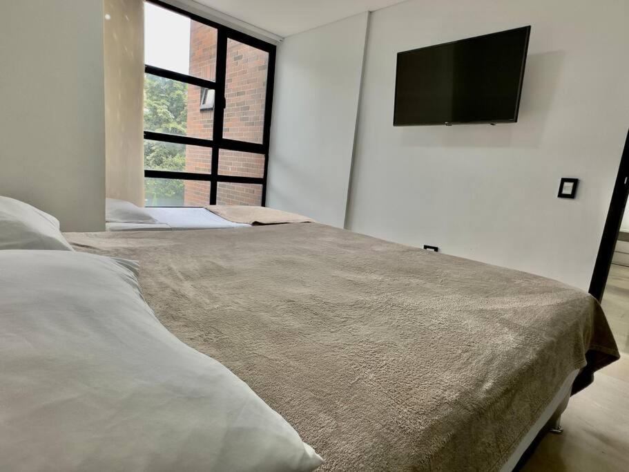 502 El Poblado: Beautiful & ample space for families