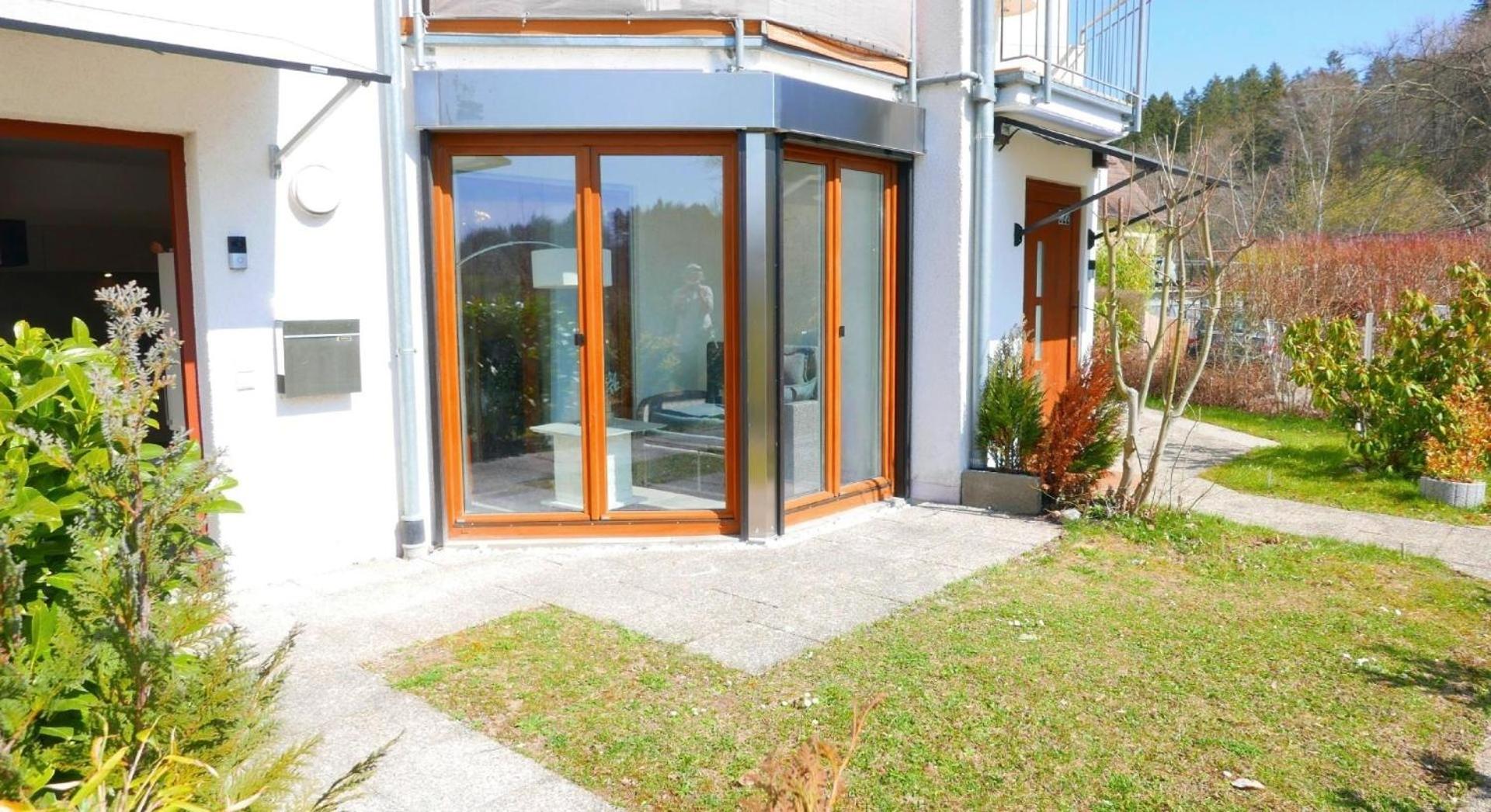 Nettes Appartement in Herdwangen-Schönach mit Kleiner Terrasse