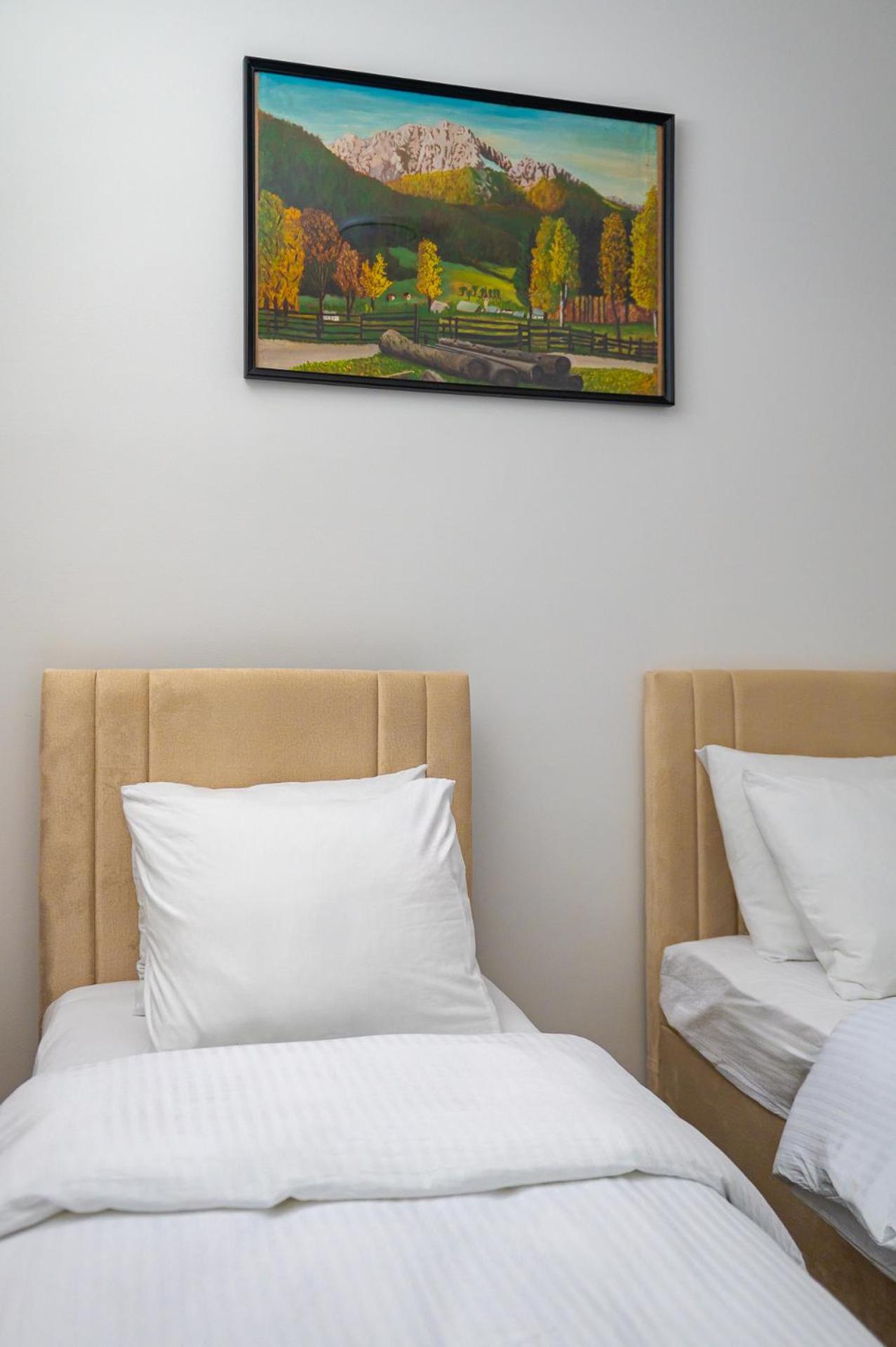 Apartments Luxury AD