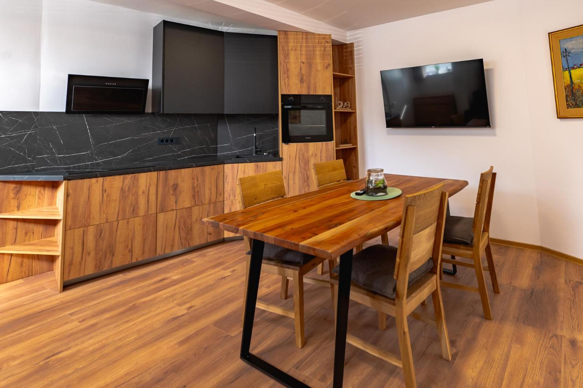 Apartments Luxury AD