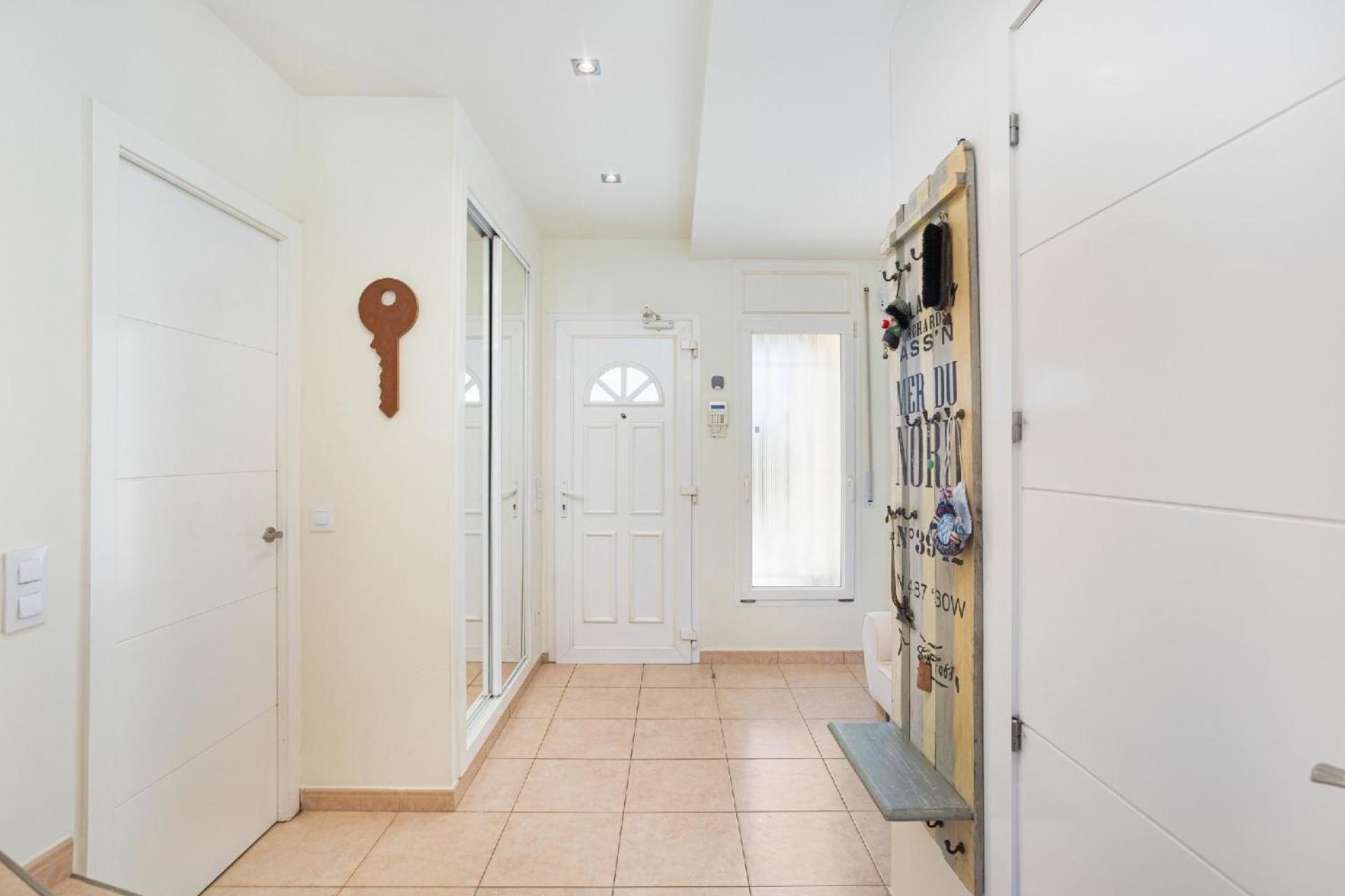 Ferienhaus mit Privatpool für 8 Personen ca 230 qm in Empuriabrava, Costa Brava Golf de Roses view 4