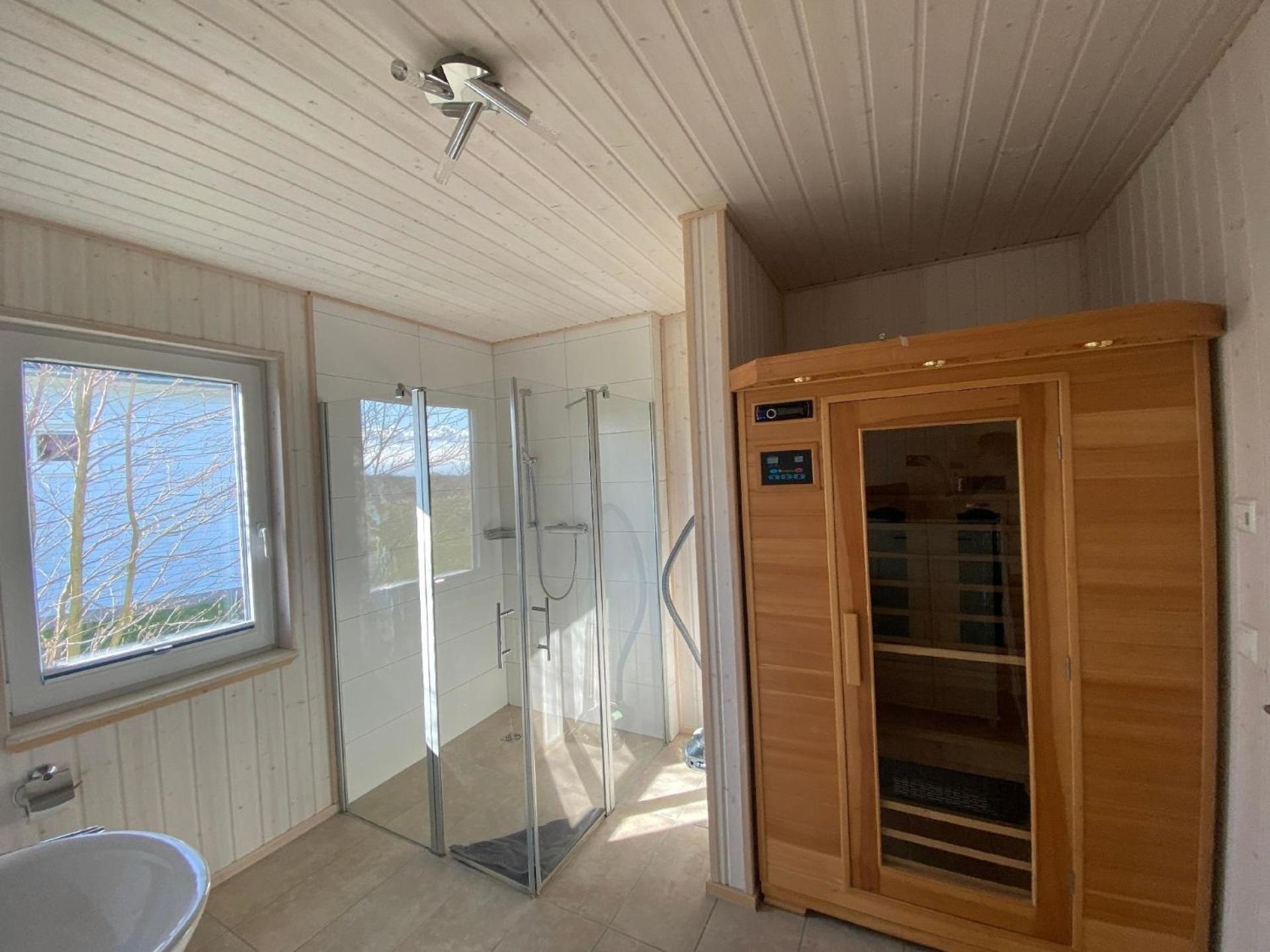 Kleines Ferienhaus in Kappeln mit Terrasse und Seeblick