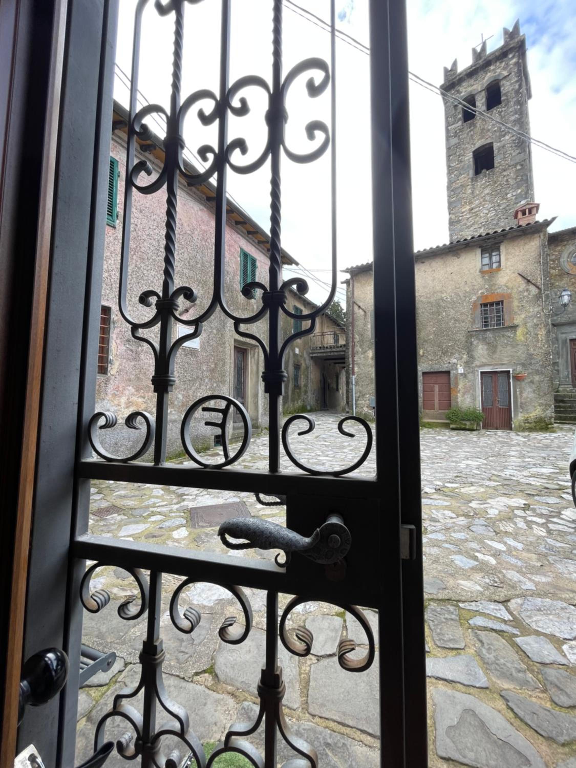 Photo 26