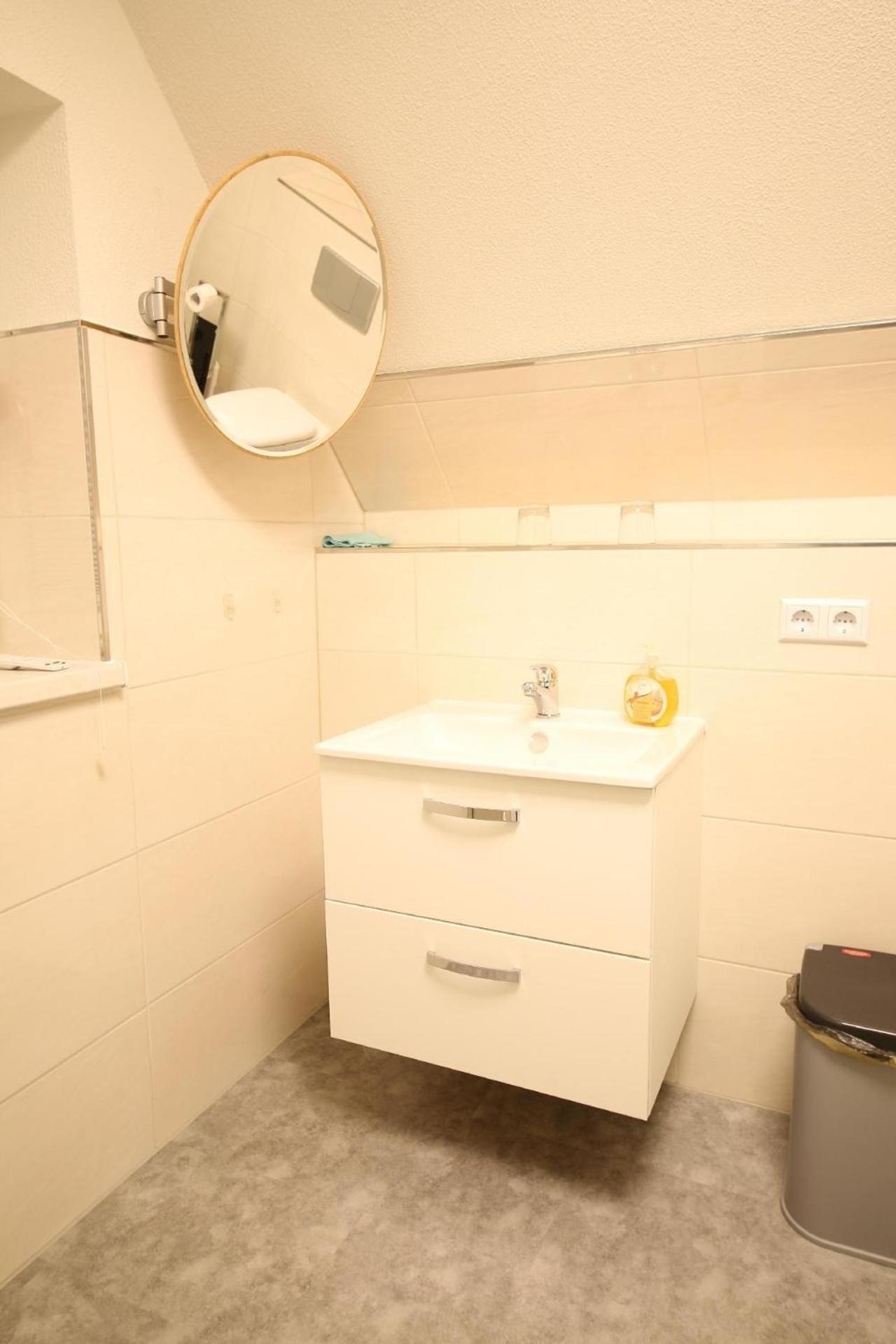Appartement in Kurort Jonsdorf mit Terrasse, Grill und Garten