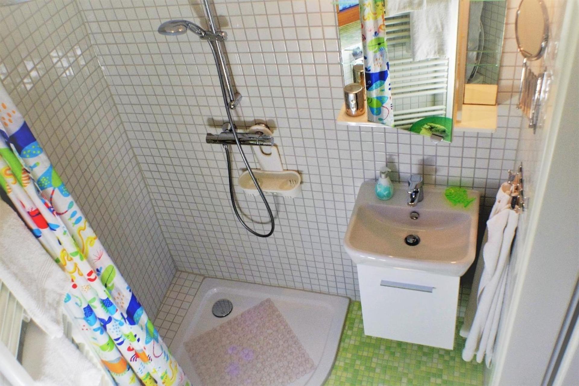Ferienhaus in Pilsum mit Großem Garten