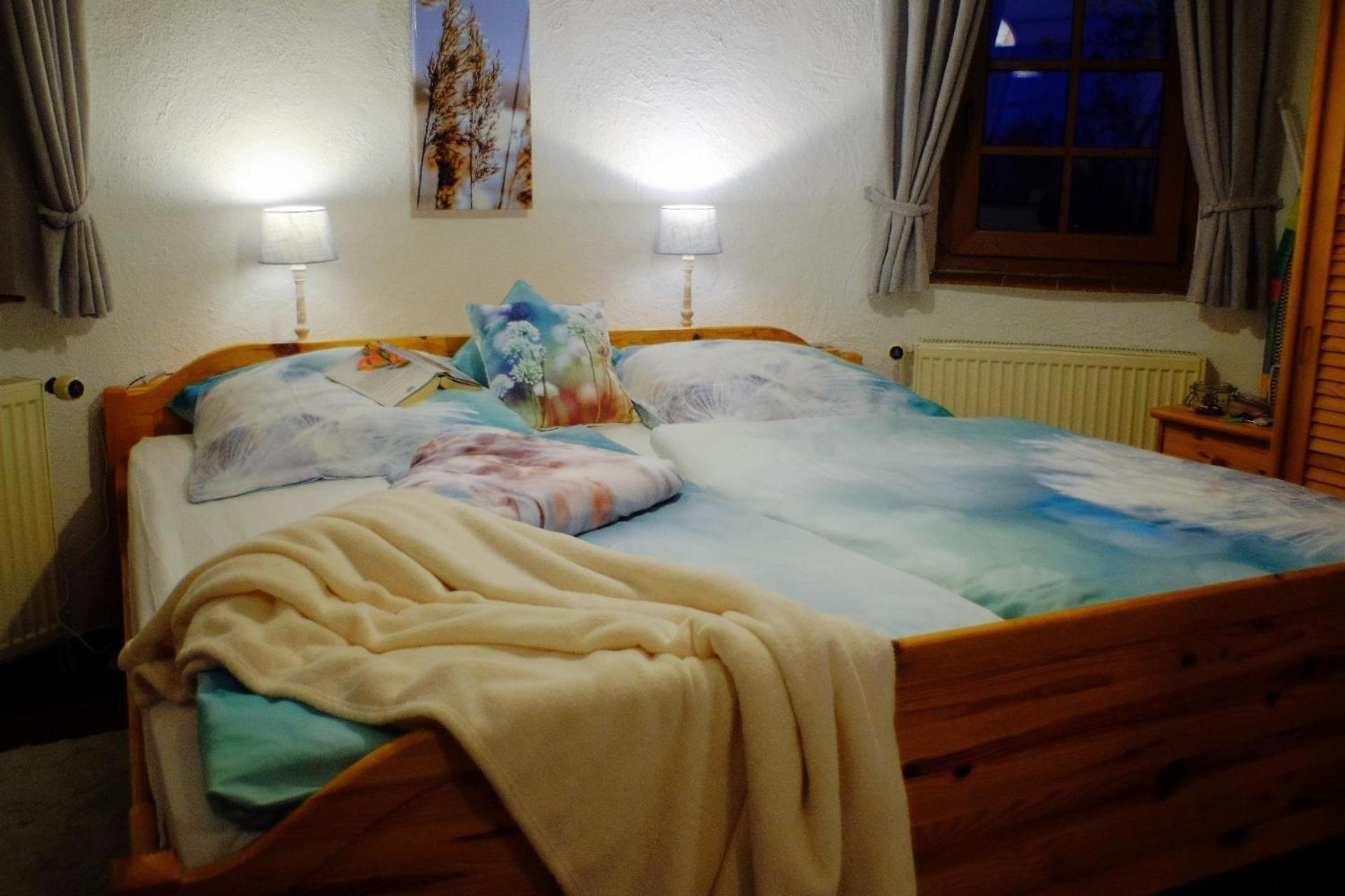 Ferienhaus in Pilsum mit Großem Garten