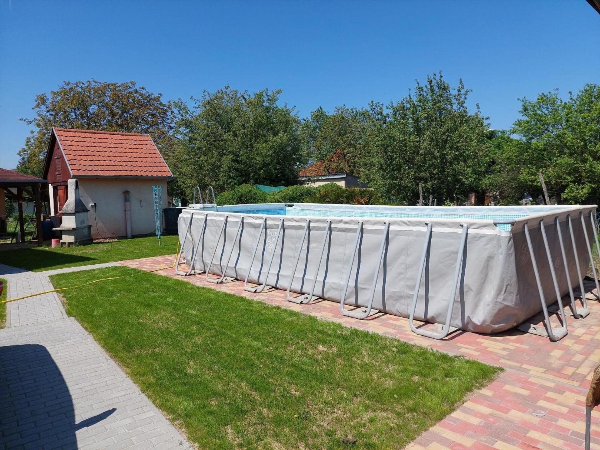 Schönes Ferienhaus in Balatonberény mit sehr grossen Pool