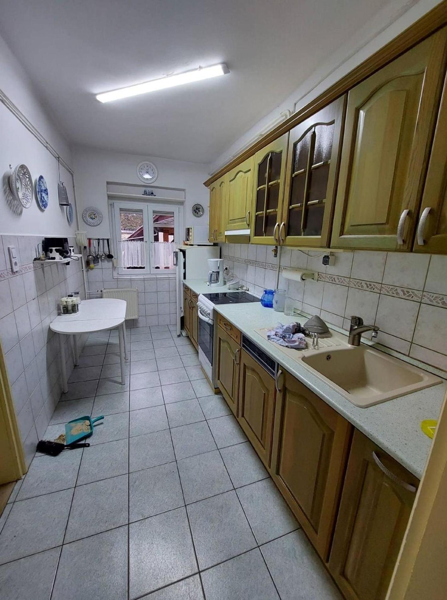 Schönes Ferienhaus in Balatonberény mit sehr grossen Pool