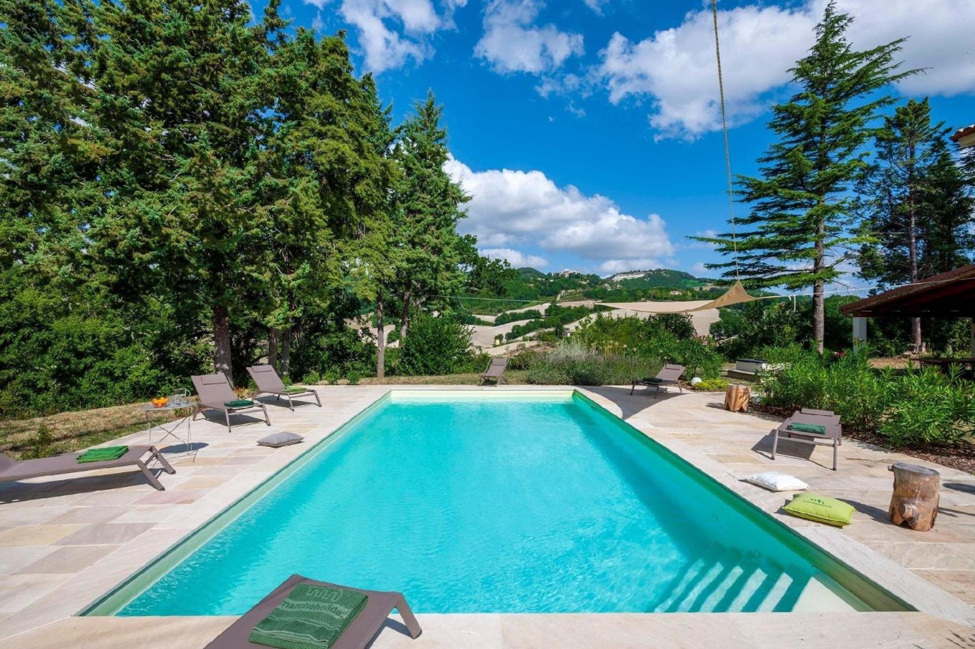 Ferienhaus in Pergola mit Privatem Pool view 5