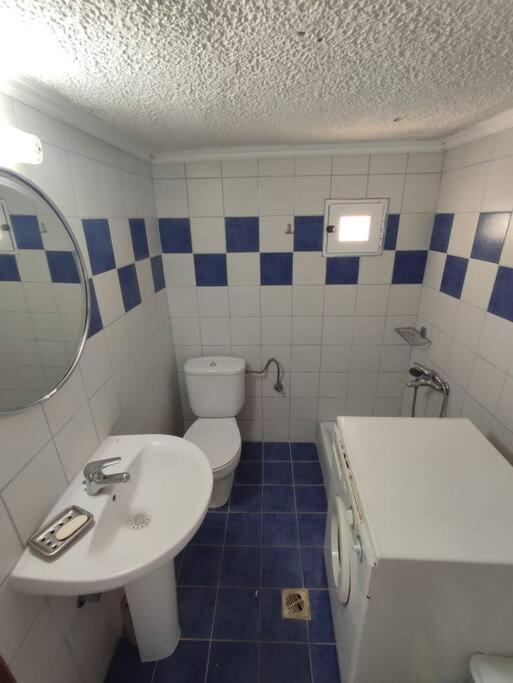 Beachfront Charming Maisonette