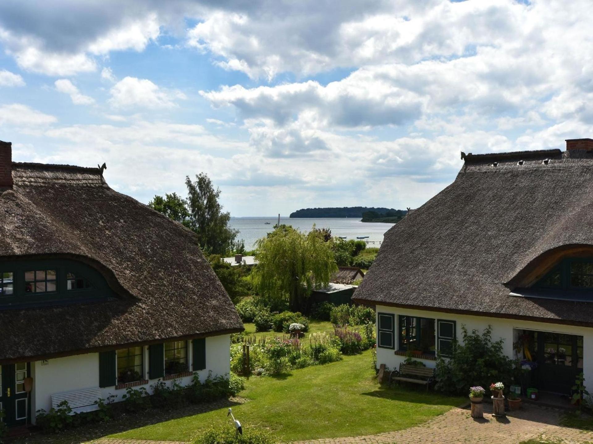 Wohnung in Groß Stresow mit Garten und Terrasse