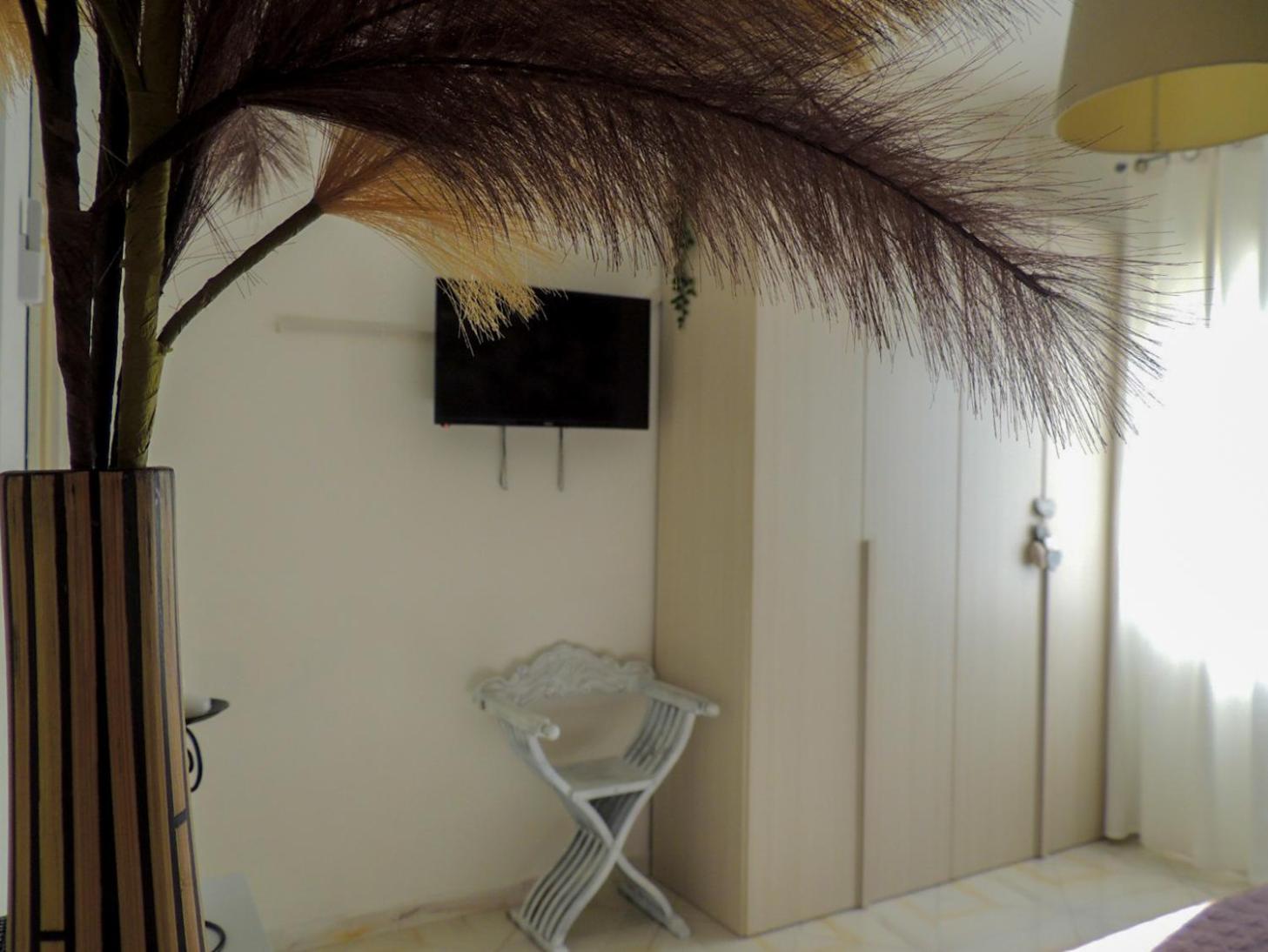 Dolphin House en Pompei — hotel room