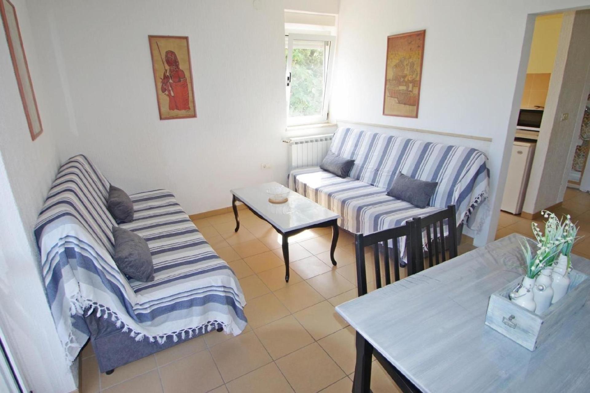 Ferienwohnung für 7 Personen ca 90 qm in Banjole, Istrien Istrische Riviera - b61839 view 3