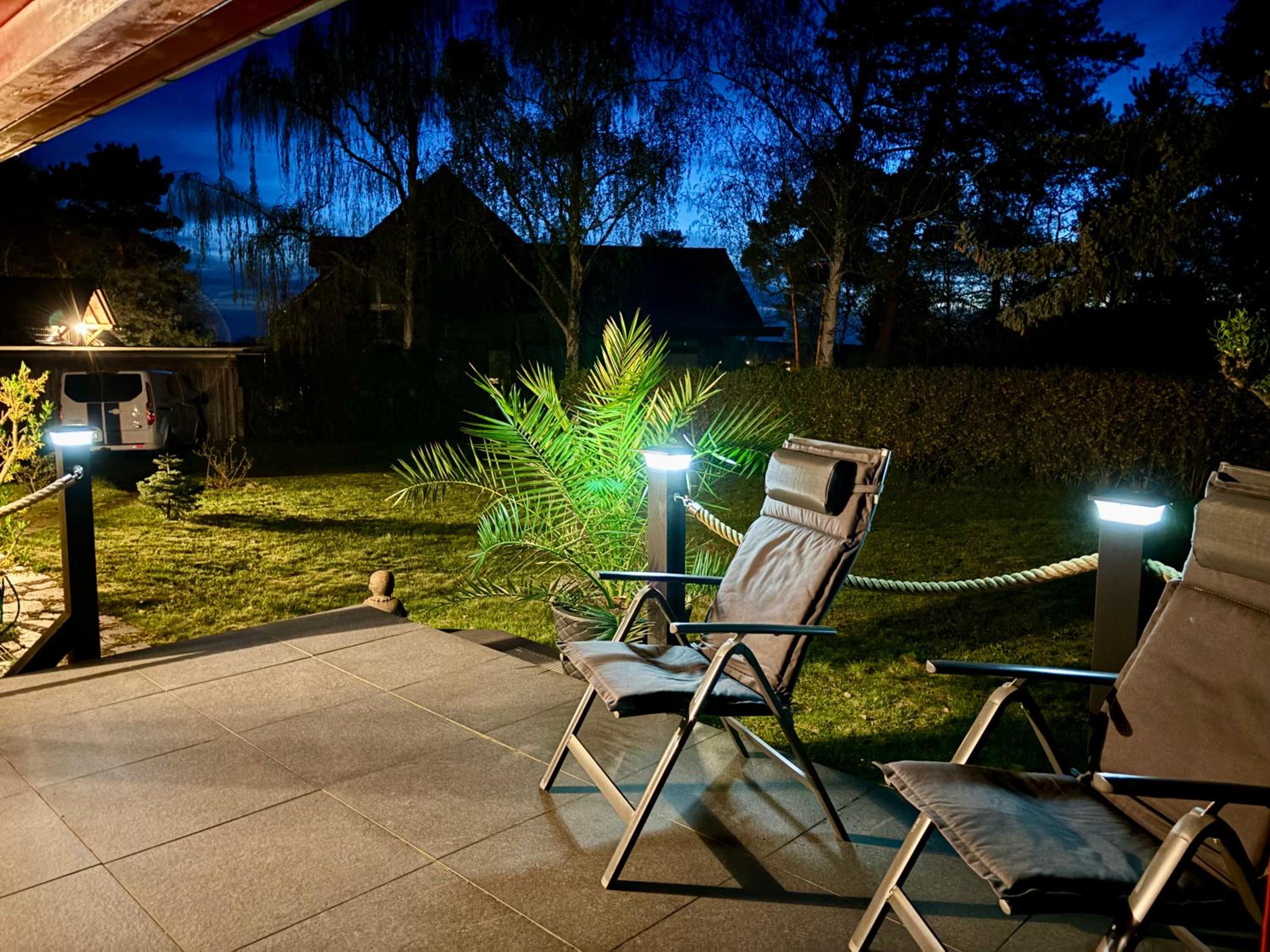 Bungalow-Jessern Ferienhaus im Grünen mit Seeblick