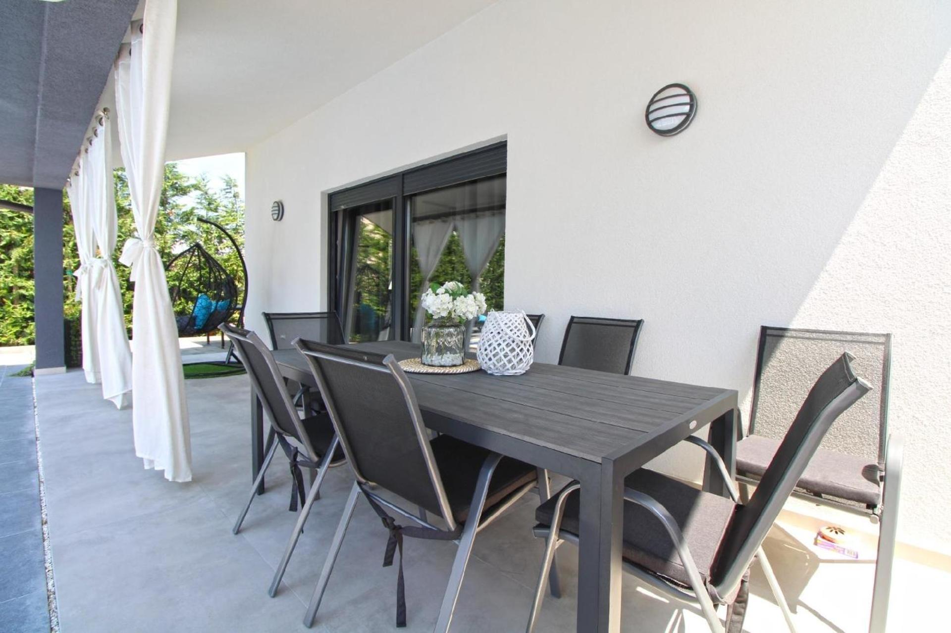 Ferienhaus mit Privatpool für 8 Personen ca 125 qm in Galižana, Istrien Istrische Riviera view 3