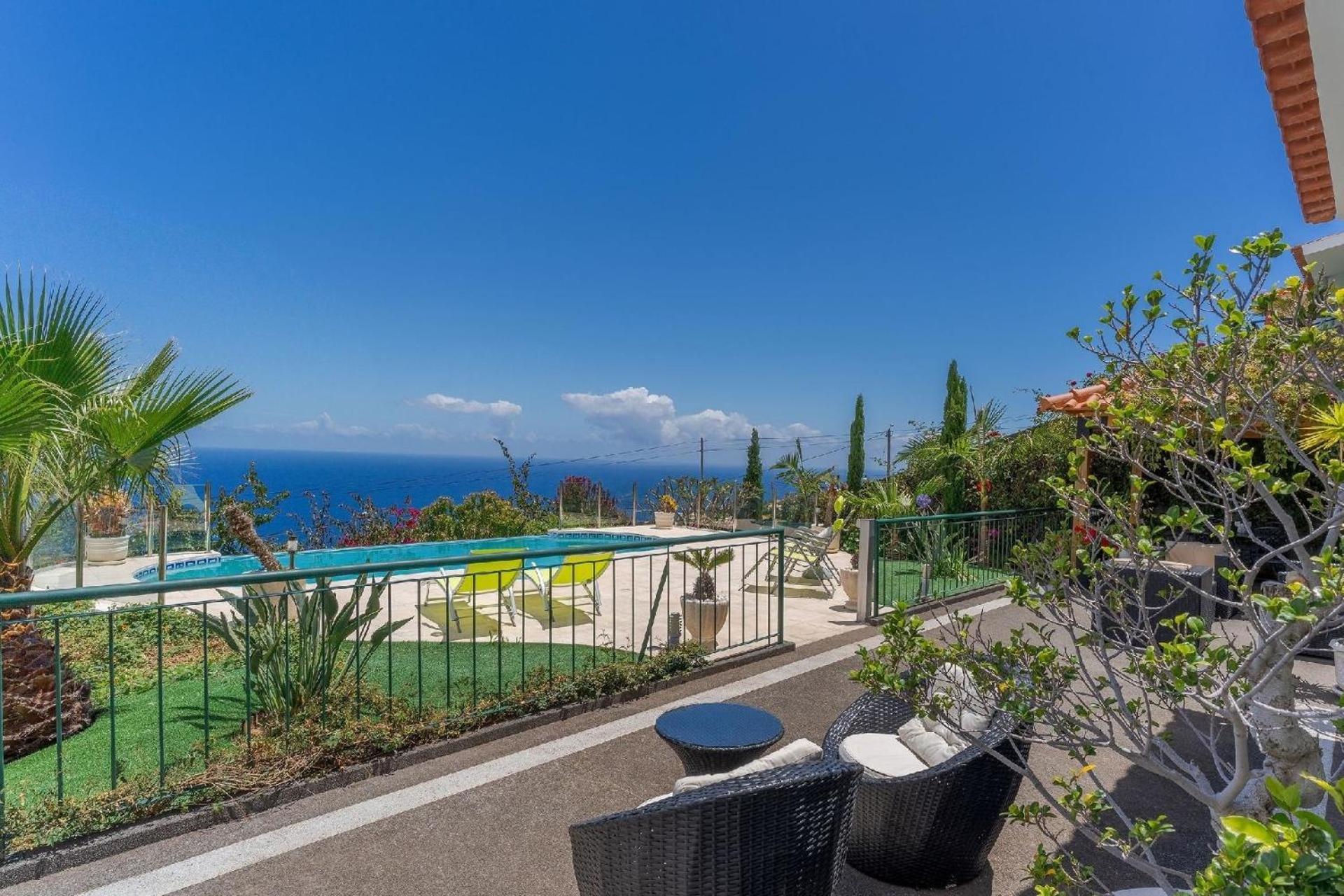 Ferienhaus mit Privatpool für 6 Personen ca 300 qm in Gaula, Madeira Ostküste von Madeira - main view